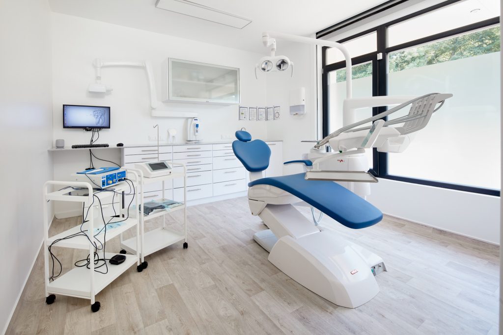Matériel pour dentiste
